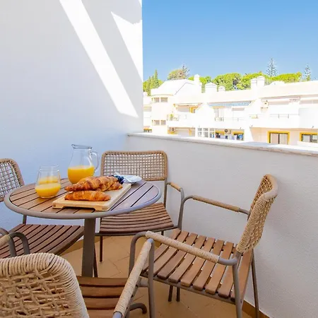 Apartment Q Colina *