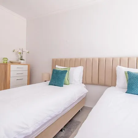 Apartment Q Colina *